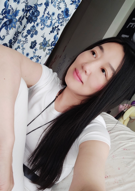 apple的第三张照片--大连相亲服务中心