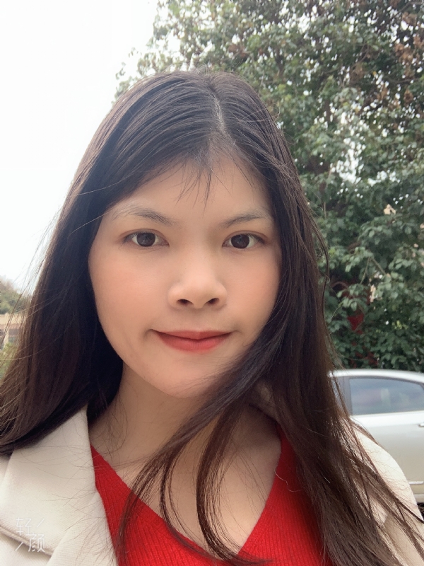 小可爱的第一张照片--大连相亲服务中心