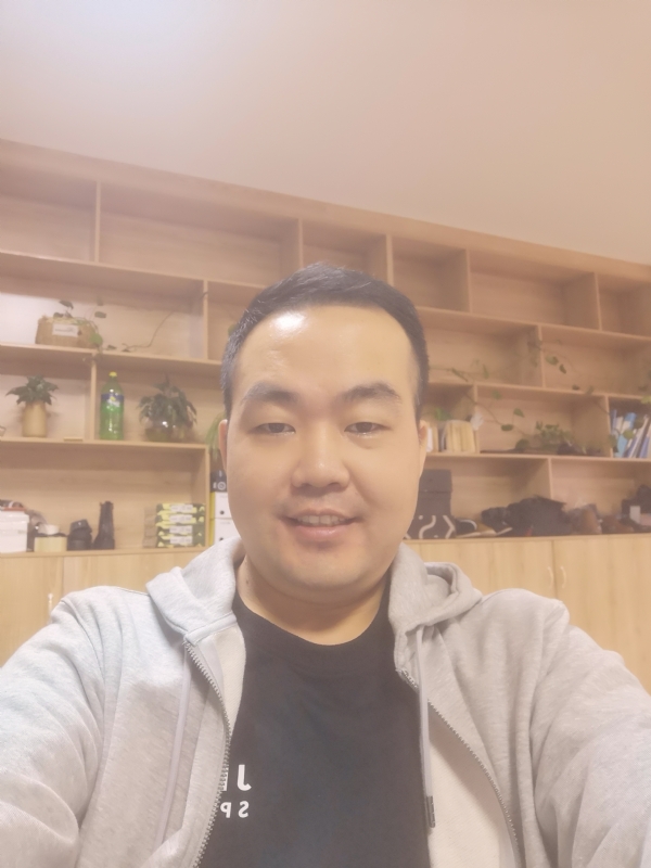 carl的第一张照片--大连相亲服务中心