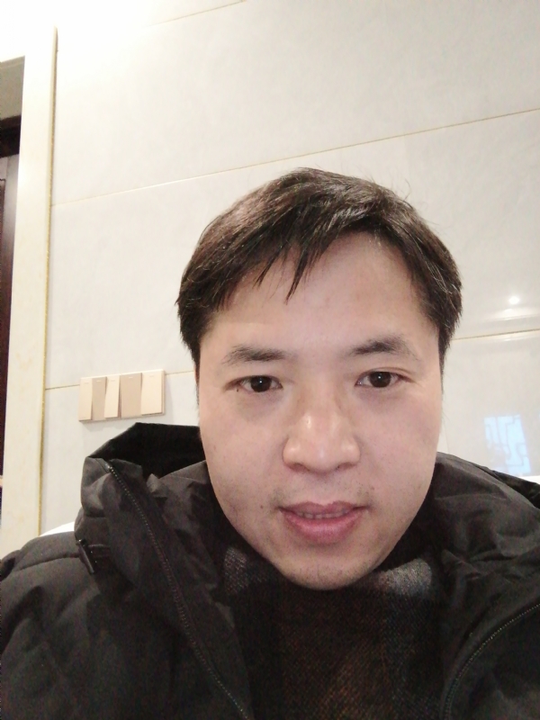 小小的第一张照片--大连相亲服务中心