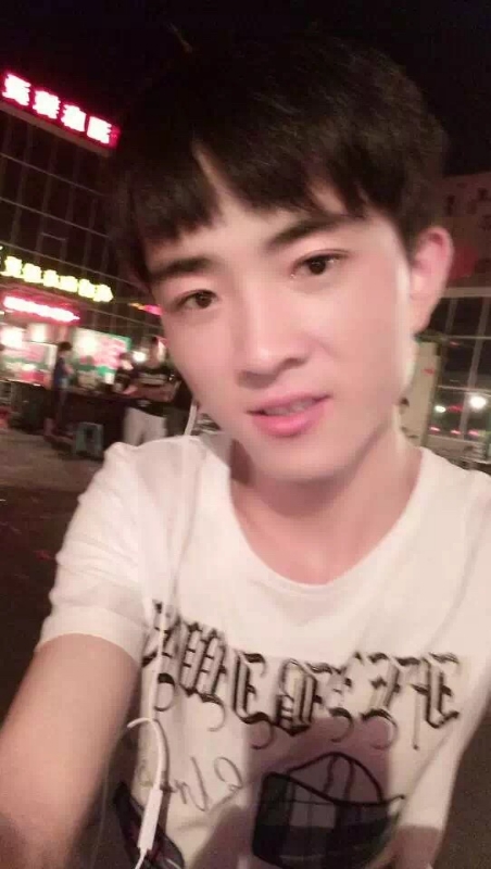 小先生的第一张照片--大连相亲服务中心