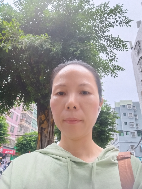 容容的第一张照片--大连相亲服务中心