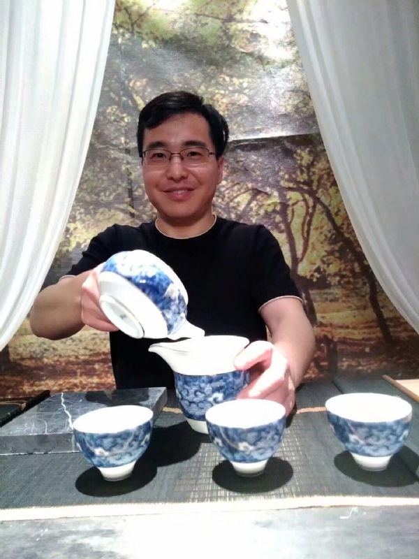 飞云之上的第一张照片--大连相亲服务中心