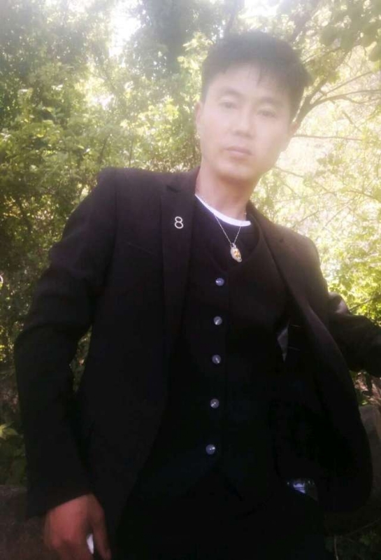 暖心的第一张照片--大连相亲服务中心