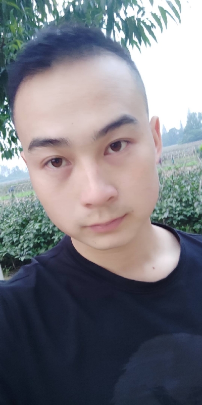 时光的第一张照片--大连相亲服务中心