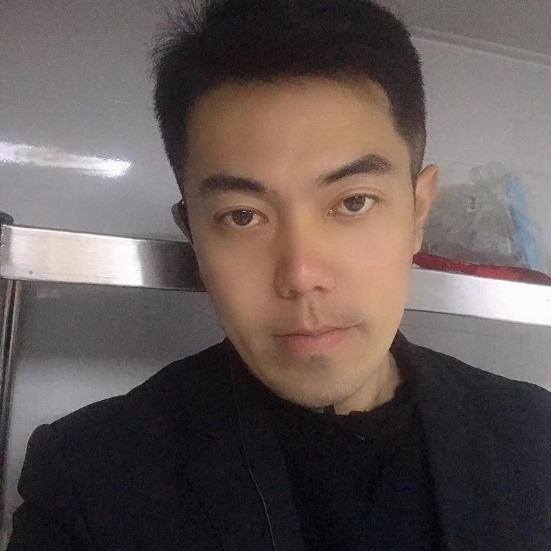 李龙的第二张照片--大连相亲服务中心