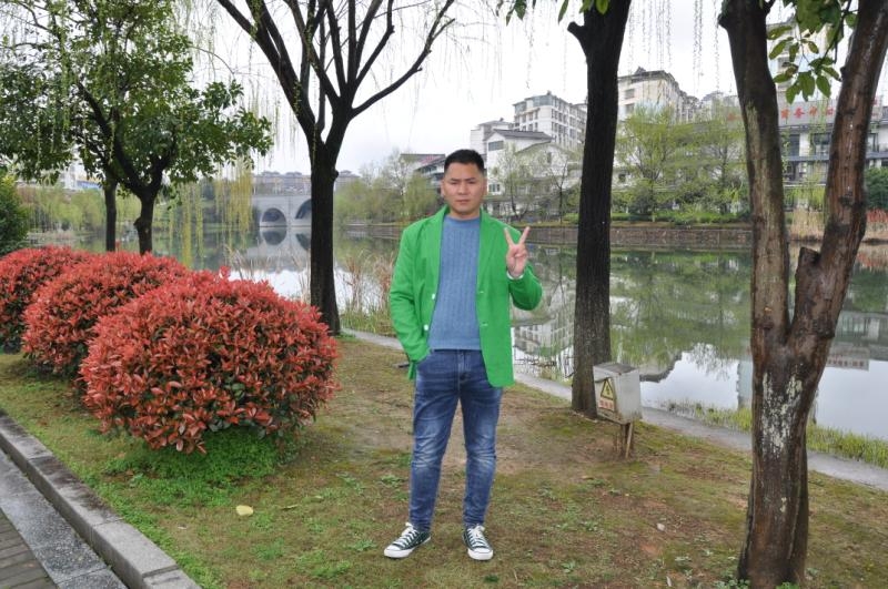 mingzai的第一张照片--大连相亲服务中心