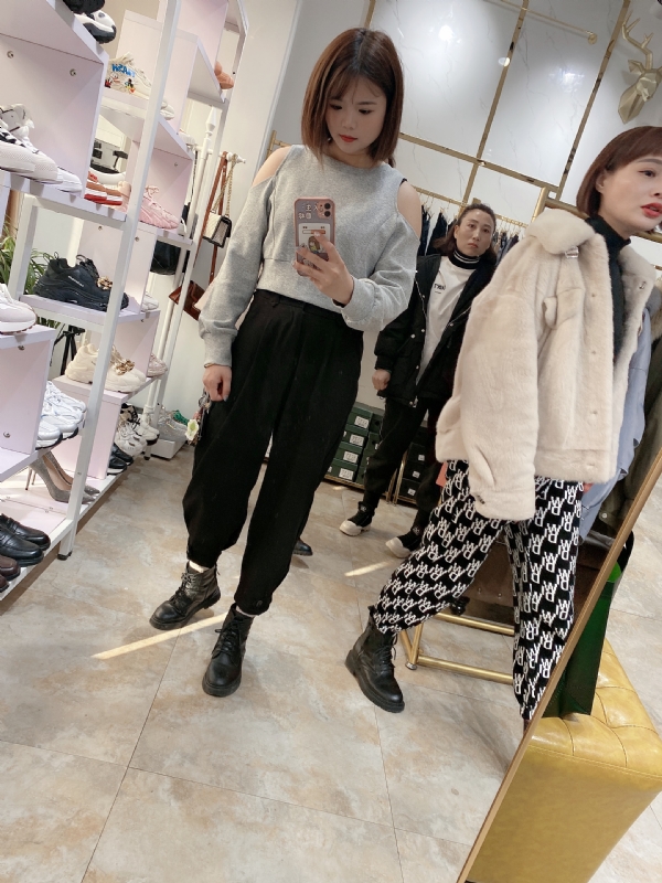 媛媛的第二张照片--大连相亲服务中心