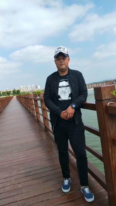 人生如戏的第二张照片--大连相亲服务中心