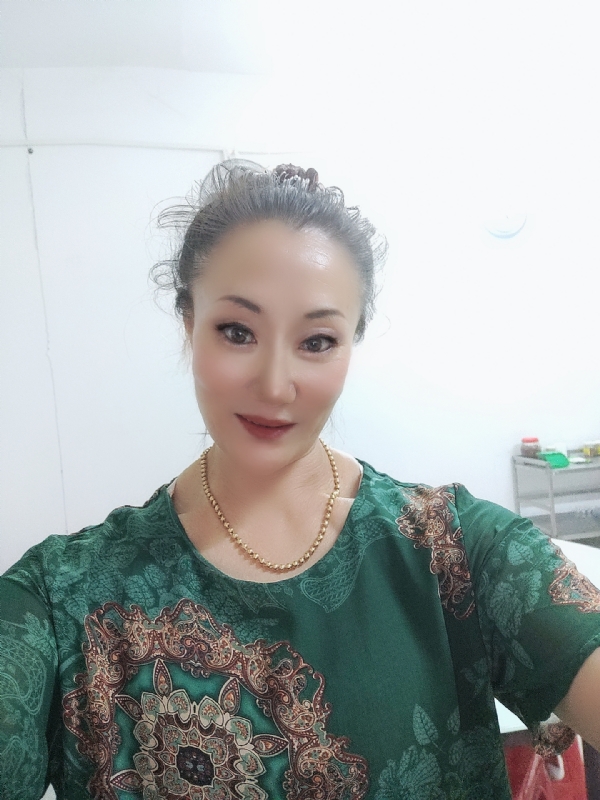 燕子的第二张照片--大连相亲服务中心