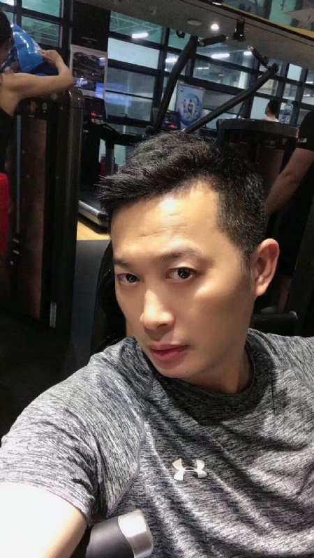 期待你的爱的第一张照片--大连相亲服务中心