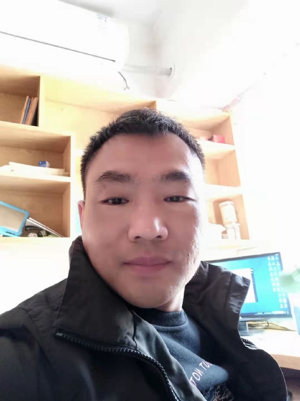 向前葱的第一张照片--大连相亲服务中心