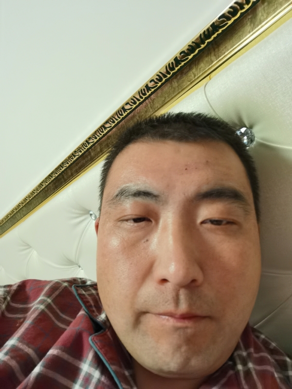 紫夜的第一张照片--大连相亲服务中心