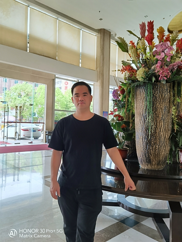 常在您心的第一张照片--大连相亲服务中心