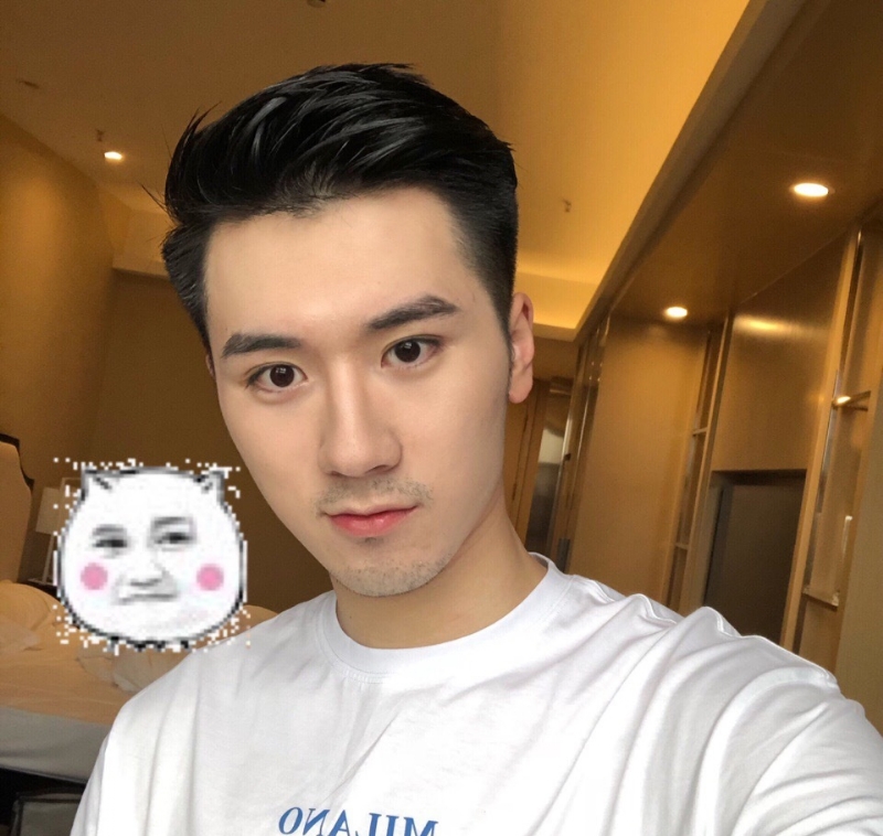 暗里着迷的第二张照片--大连相亲服务中心