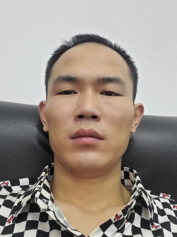 卷卷有爷名的第一张照片--大连相亲服务中心