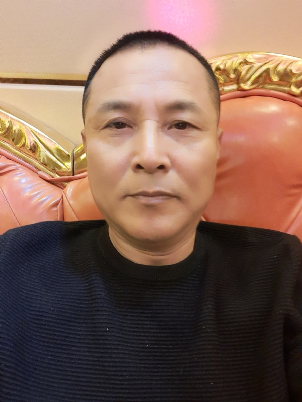 平常的第一张照片--大连相亲服务中心