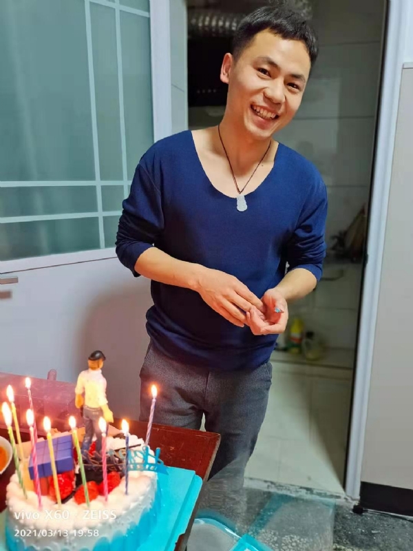 找结婚对象的第一张照片--大连相亲服务中心