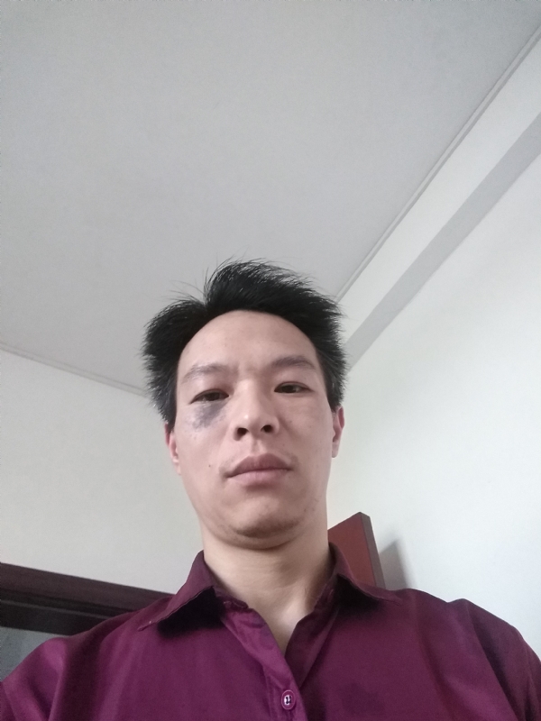 风中落叶的第二张照片--大连相亲服务中心