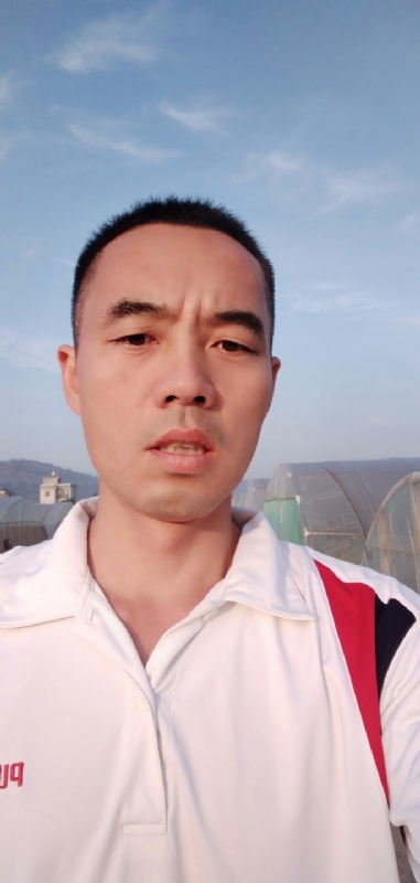 大头鱼的第一张照片--大连相亲服务中心