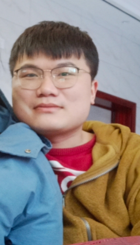 李文陆的第一张照片--大连相亲服务中心