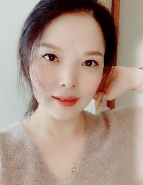 百荷的第二张照片--大连相亲服务中心