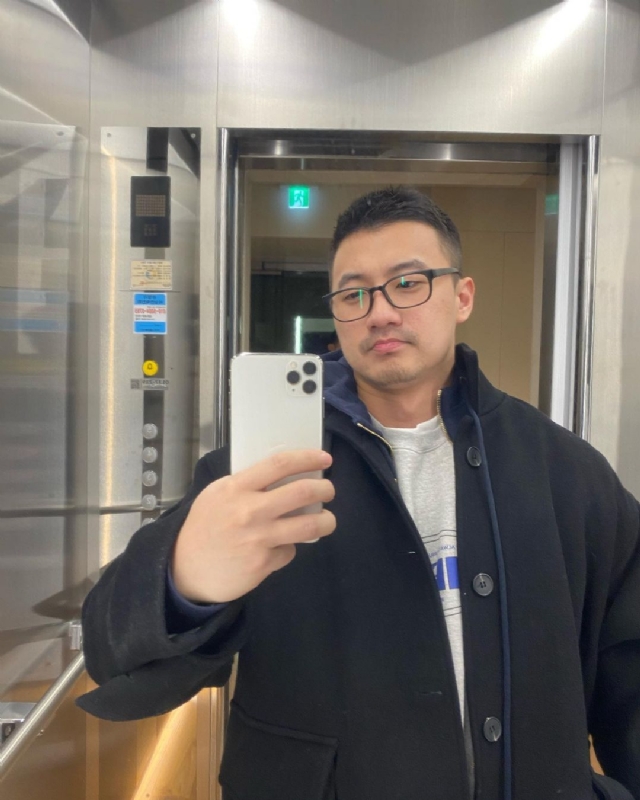 马甲线的第一张照片--大连相亲服务中心