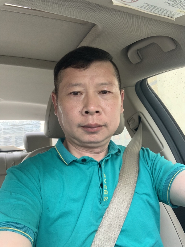 相知风雨中的第一张照片--大连相亲服务中心