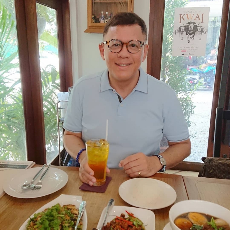 黄伟雄的第一张照片--大连相亲服务中心