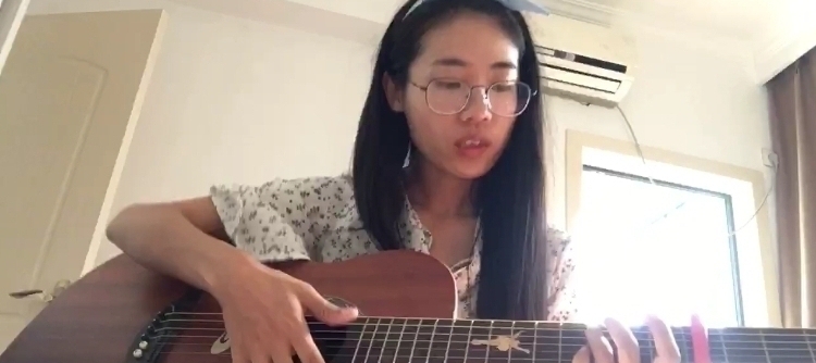 smile的第一张照片--大连相亲服务中心