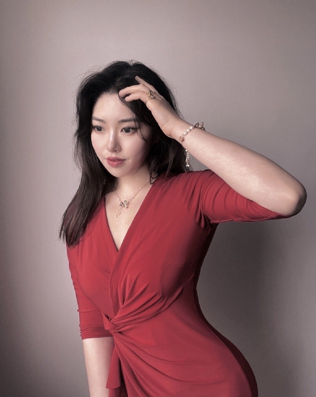 YANGYANG的第一张照片--大连相亲服务中心