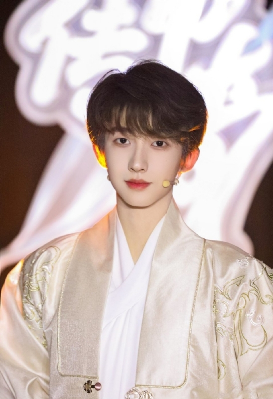 月影韶华呀的第一张照片--大连相亲服务中心