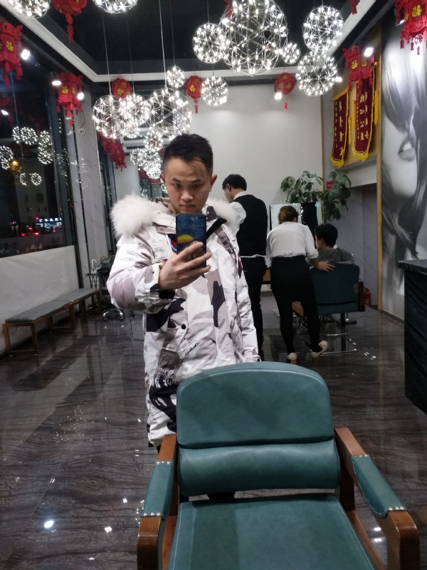 简单的第一张照片--大连相亲服务中心