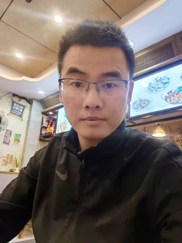 奔向幸福的第一张照片--大连相亲服务中心