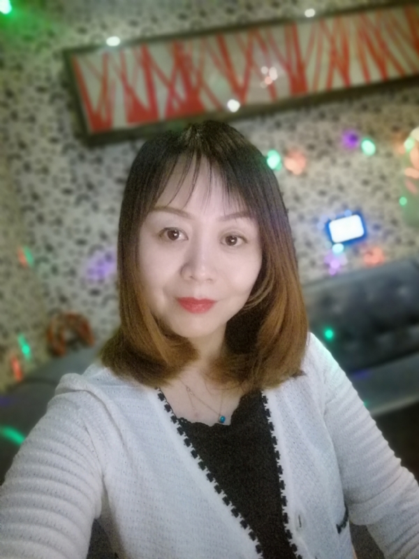 心如止水的第一张照片--大连相亲服务中心