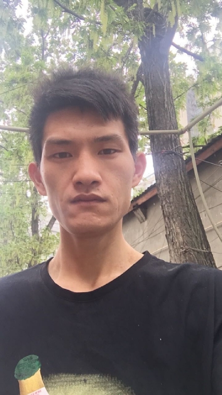 忘了他吧我搬砖养你的第一张照片--大连相亲服务中心