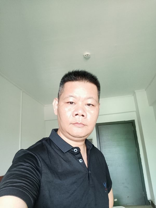 XAUXU的第一张照片--大连相亲服务中心