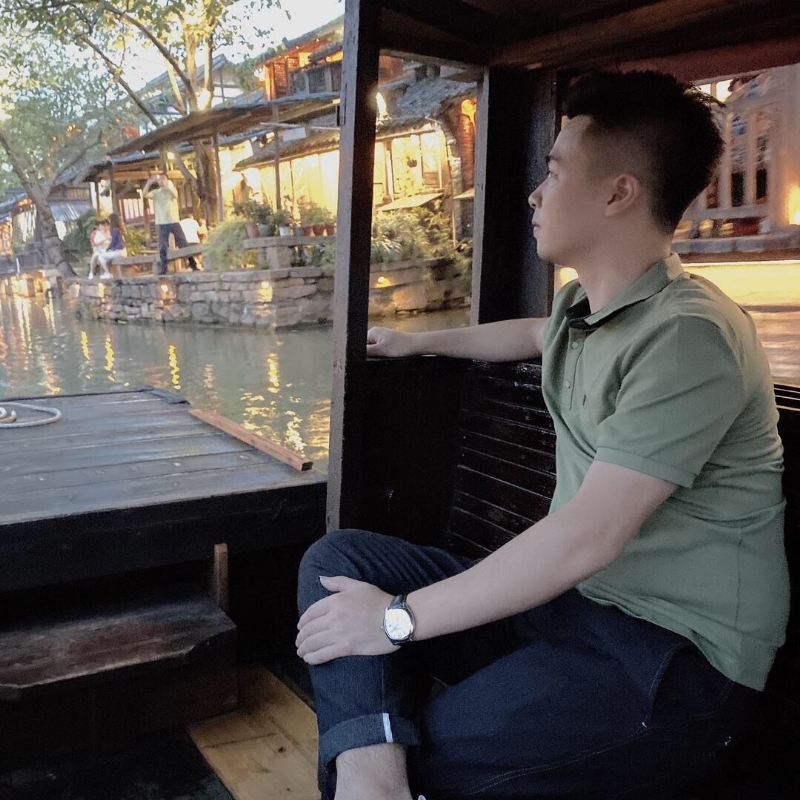 霸占你德爱的第一张照片--大连相亲服务中心