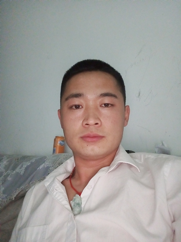 也许太年轻的第一张照片--大连相亲服务中心