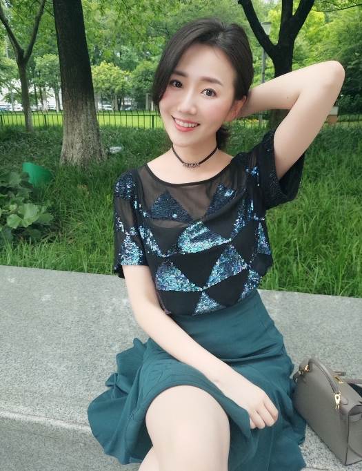 Leanna的第二张照片--大连相亲服务中心