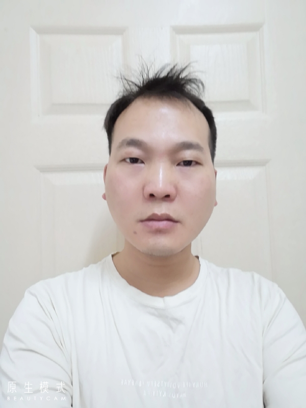 默默的第二张照片--大连相亲服务中心