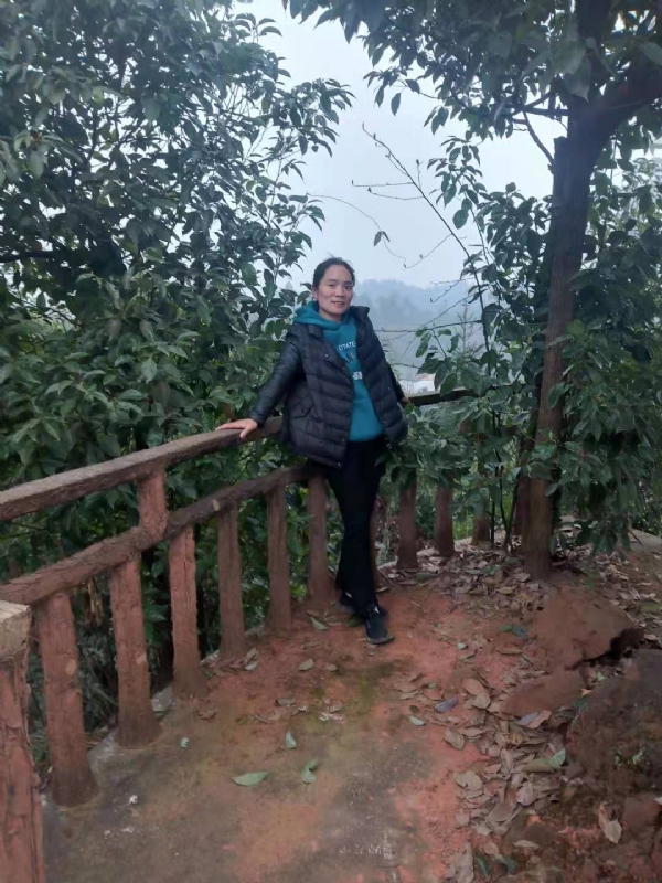 往事随风的第一张照片--大连相亲服务中心