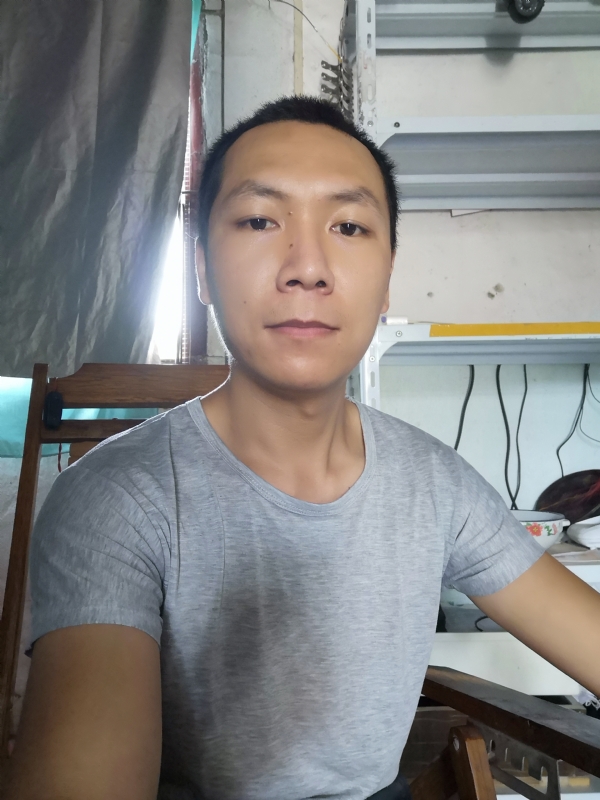 晴天的第二张照片--大连相亲服务中心