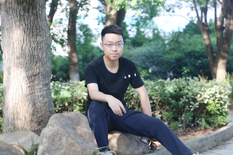 阿帆的第一张照片--大连相亲服务中心