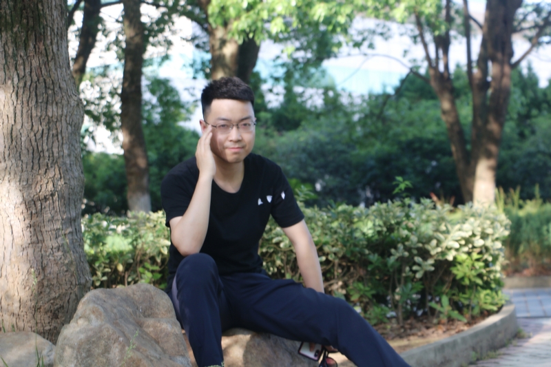 阿帆的第二张照片--大连相亲服务中心