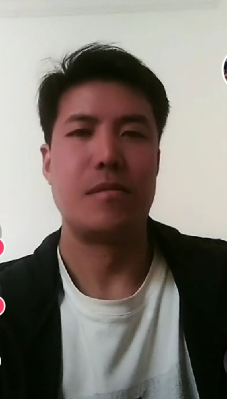 王显平的第一张照片--大连相亲服务中心