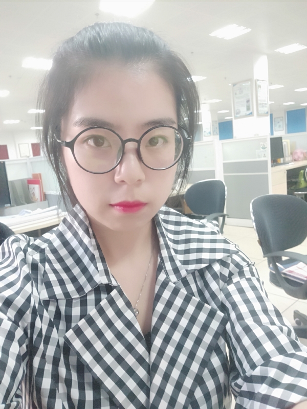 莹莹的第一张照片--大连相亲服务中心