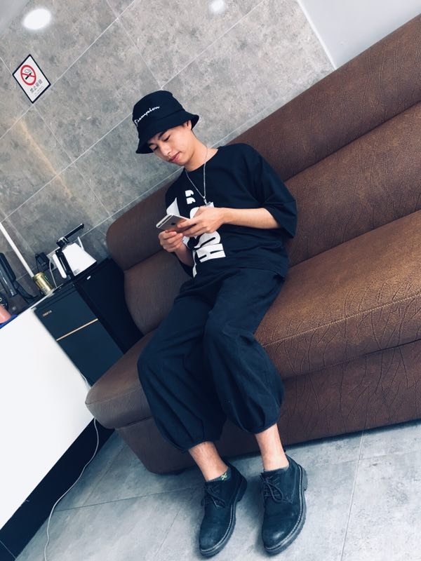 寻找的第三张照片--大连相亲服务中心