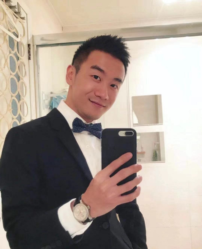 张文杰的第一张照片--大连相亲服务中心