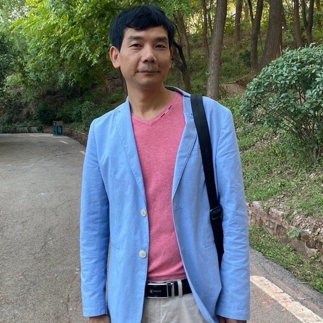 勇哥的第一张照片--大连相亲服务中心